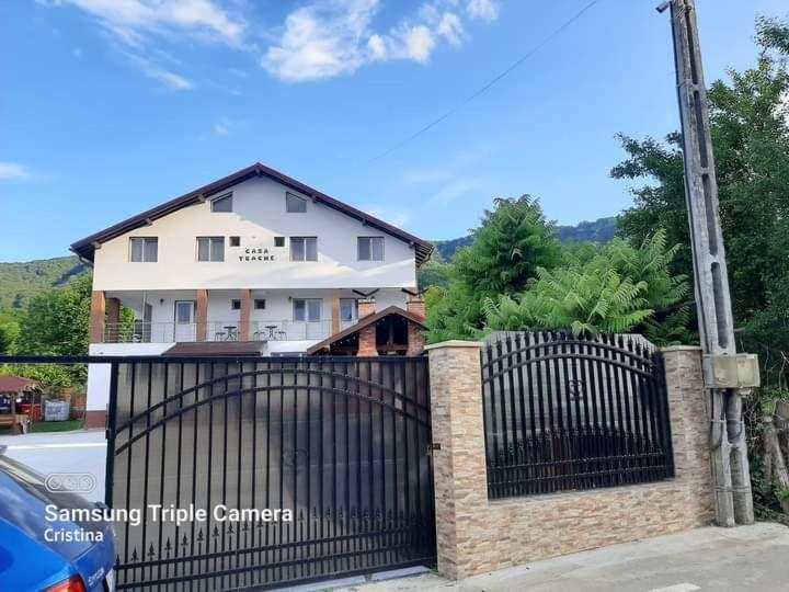 Casa Trache Hotel Călimăneşti Exterior foto